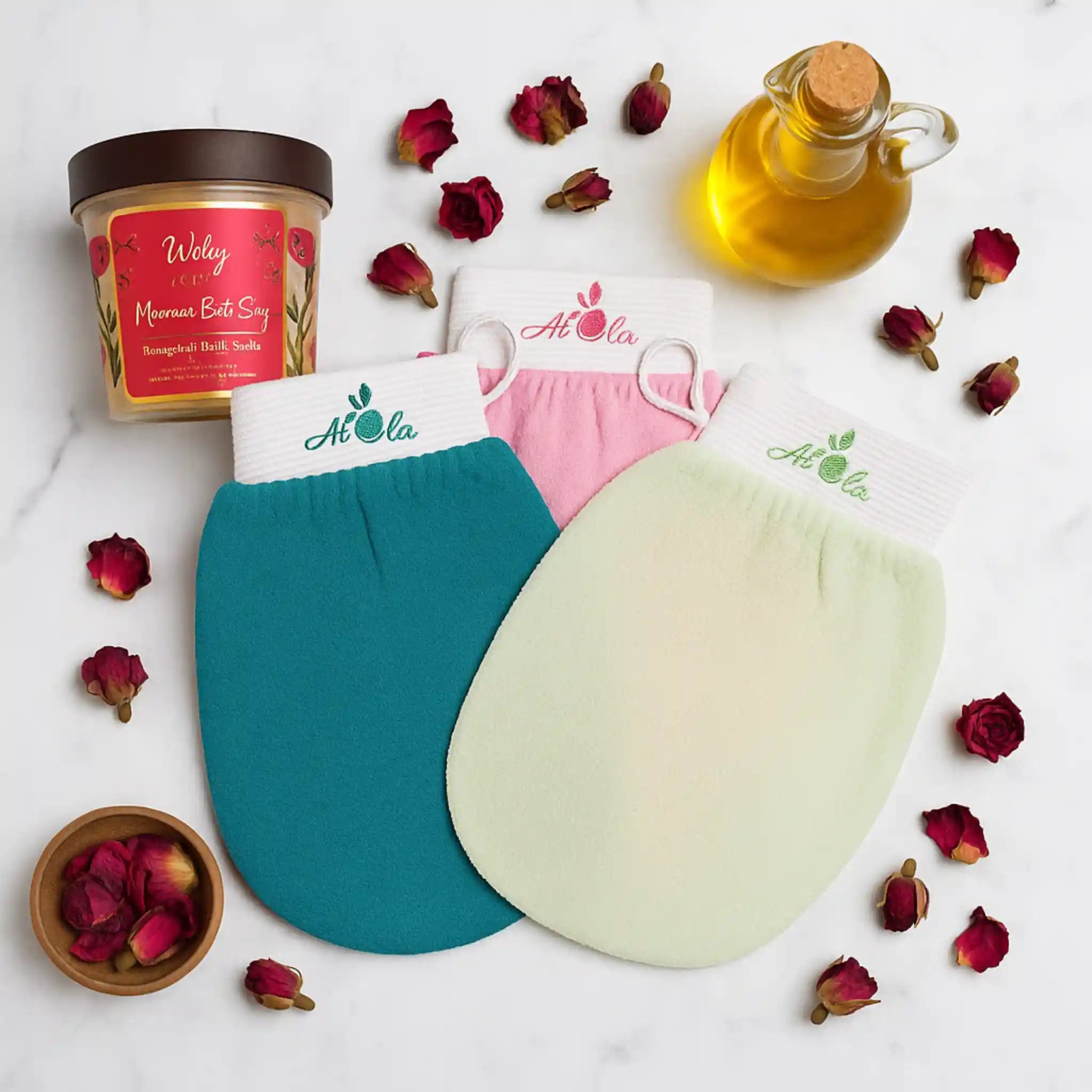 الليفة المغربية الأصلية بجانب زيت الأرغان وصابون مغربي وورد جوري – أفضل أدوات الحمام المغربي للعناية بالبشرة في اليمن من بابونج ستور.